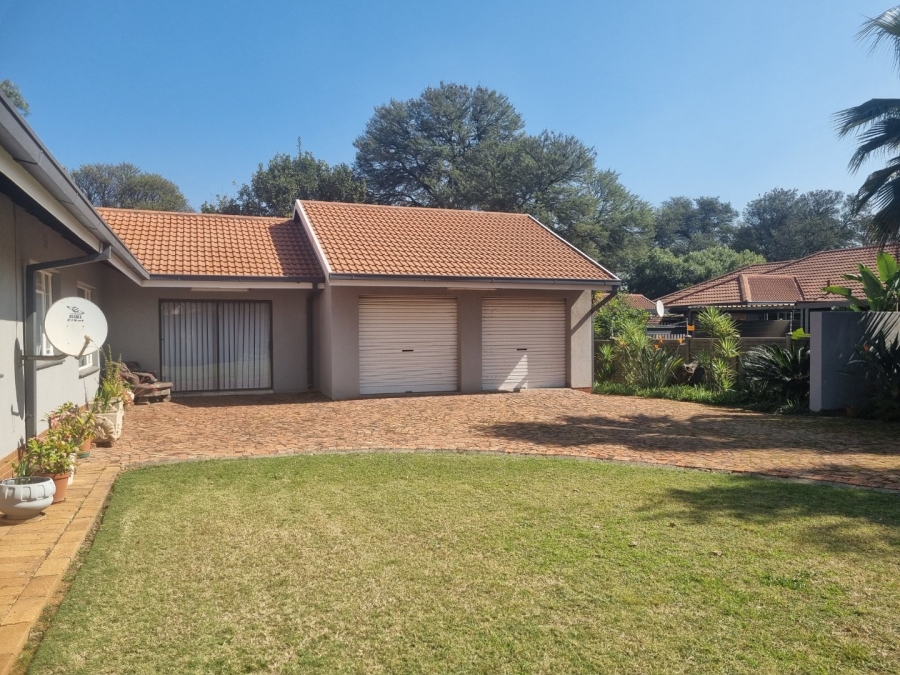 4 Bedroom Property for Sale in Vaalpark Free State